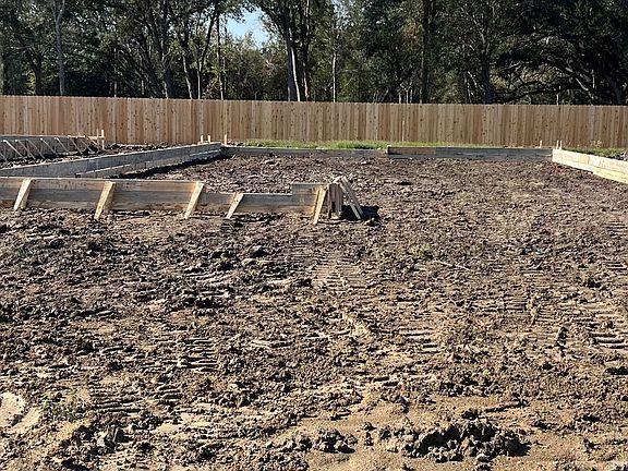 Construction progress - 15715 Mountain Laurel Lane
