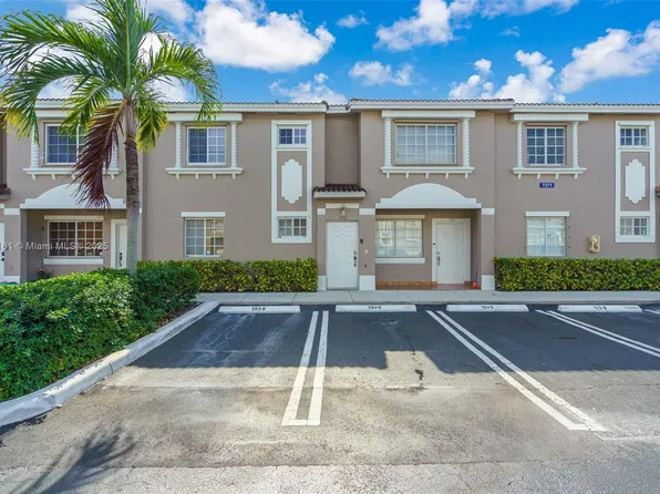 7271 NW 174th Ter APT 202, Hialeah, FL 33015