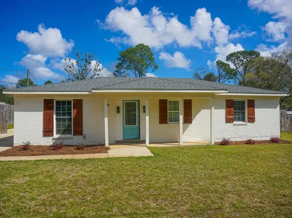 5161 Lancelot Dr, Mobile, AL 36619