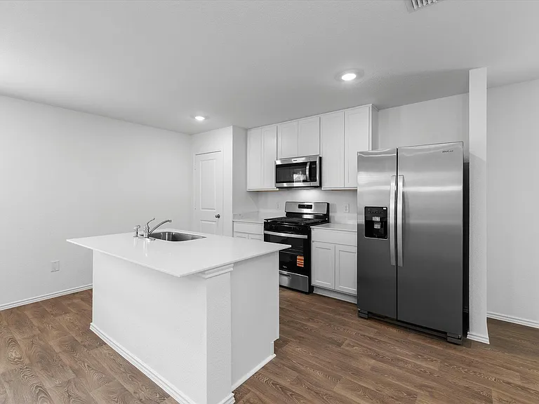 456 Sandringham Loop — Photo 29