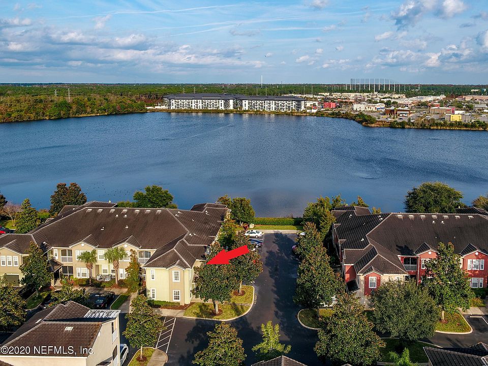 1st image of 10075 N GATE Parkway #1805