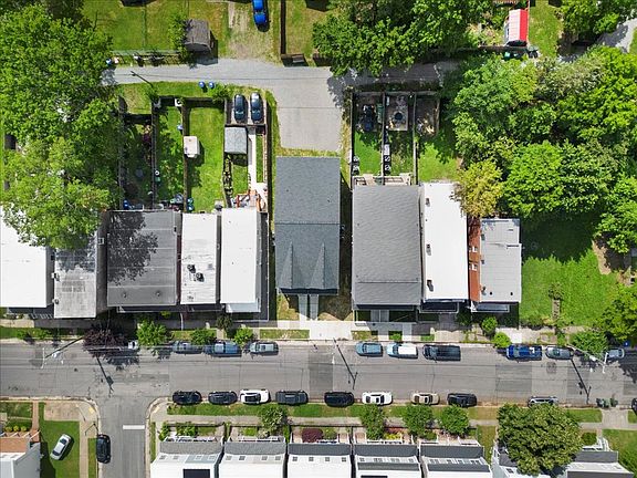 3rd image of 1123 N 31st St