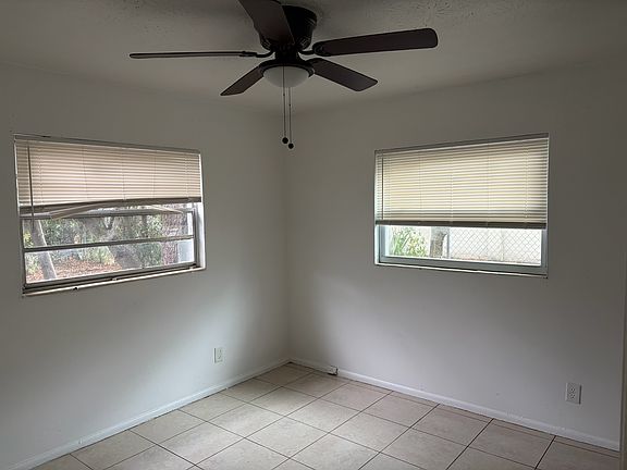 2nd image of 1040 Bert Rd APT 5