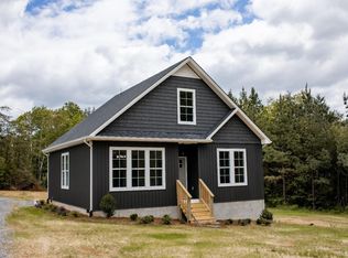 8840 Charlemont Rd, Goode, VA 24556