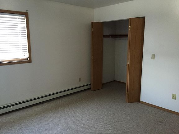 4th image of 2812 S Barnette St APT 2
