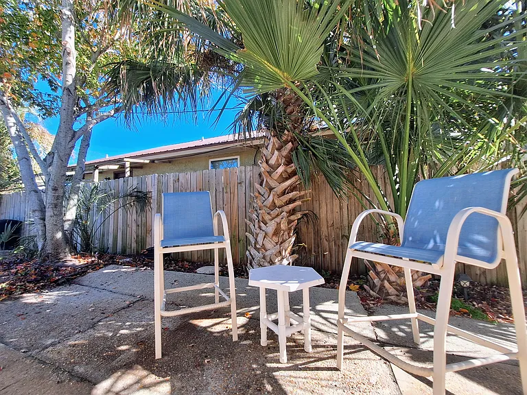 6221 Pinetree Ave #A — Photo 12