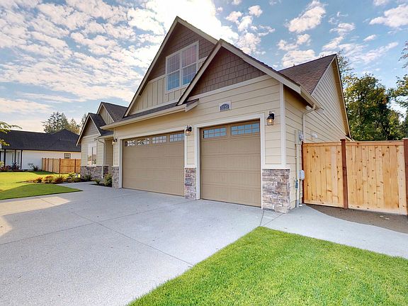 4th image of 3123 Park Grove Ln SE