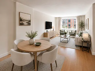 201 East 28th Street, #14M