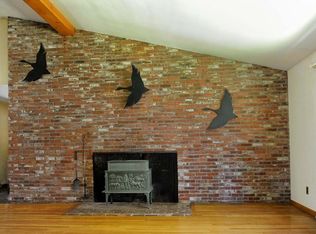 111 Bellows Hill Rd, Carlisle, MA 01741