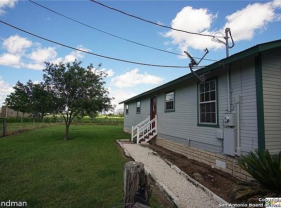 3rd image of 255 Malone St