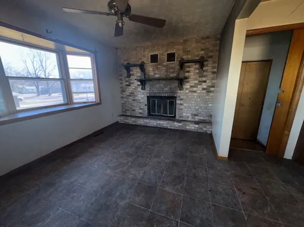 3408 E 12th St, Sioux Falls, SD 57103