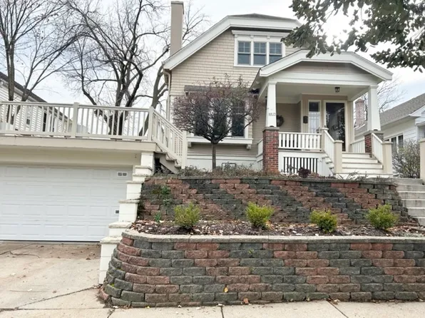 6819 Aetna Ct, Wauwatosa, WI 53213