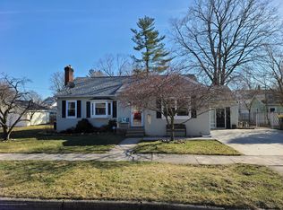 321 W Stoddard St, Charlotte, MI 48813