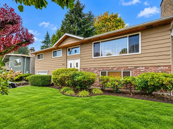 1605 Cornell Ave, Coquitlam, BC V3J 3A2