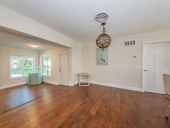 4th image of 1731 Eagles Nest Dr