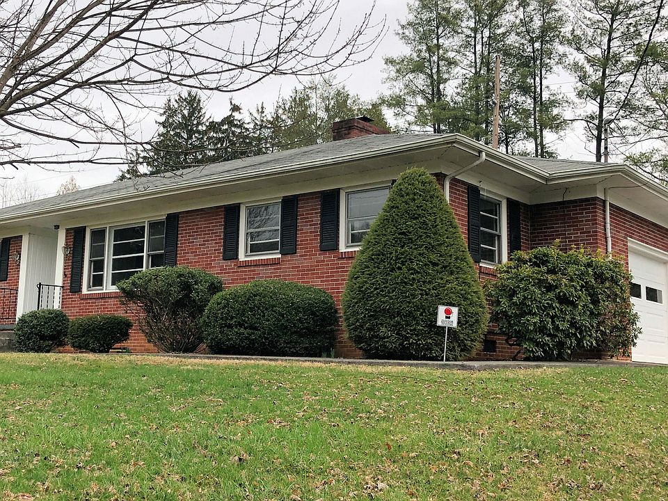 1st image of 1225 Indian Hills Dr