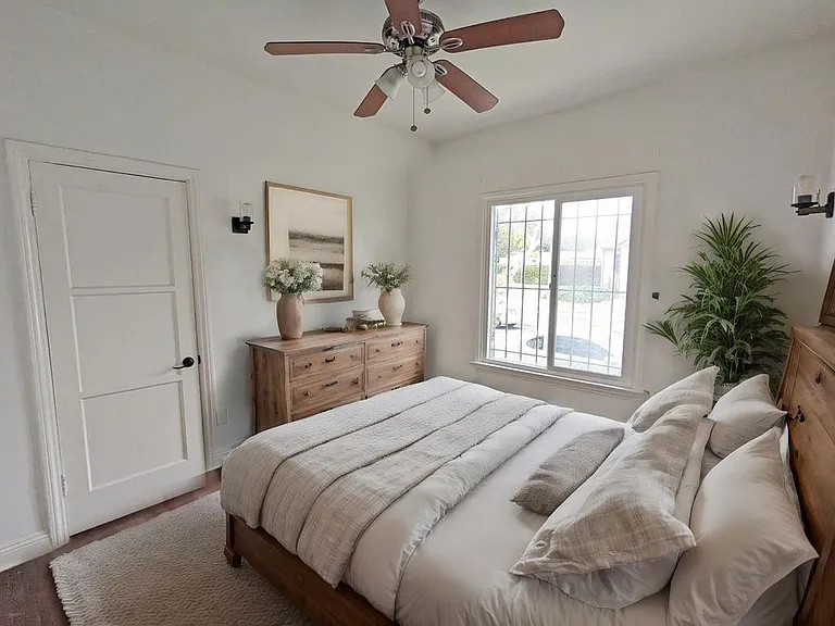 1303 S Cloverdale Ave #2 — Photo 6
