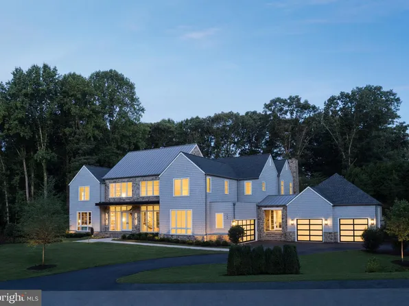 780 Falls Farm Ct, Great Falls, VA 22066