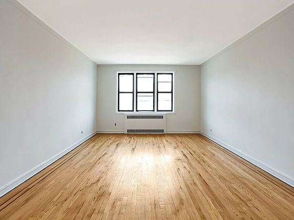 5th image of 69-10 Yellowstone Blvd #627