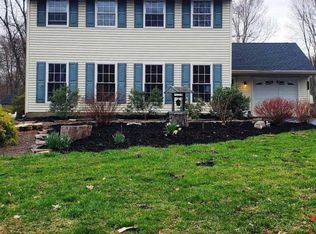 597 Colonial Dr, Horsham, PA 19044