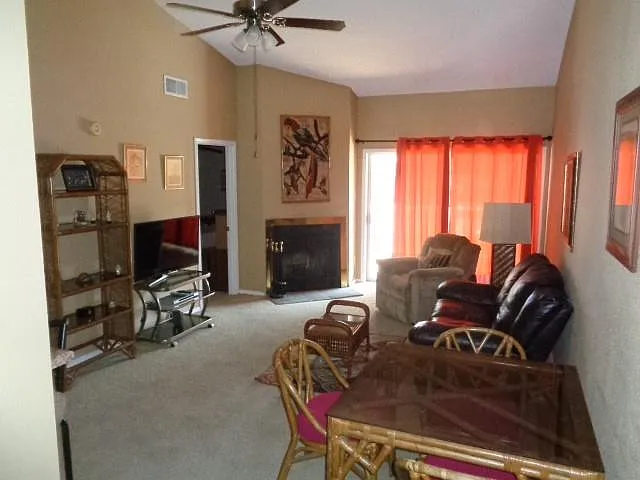 2425 Oxford Pl #113 — Photo 5