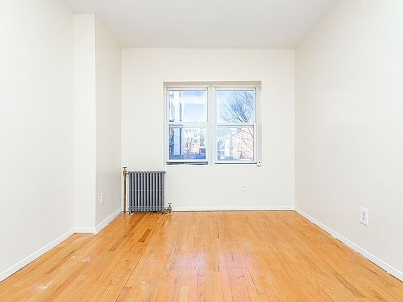 4th image of 546 Saint Marks Ave #44