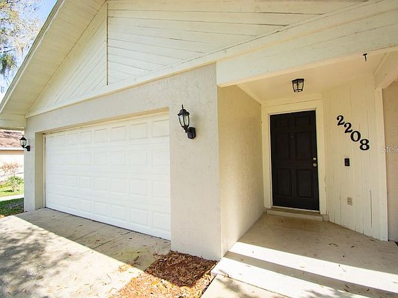 2nd image of 2208 Gatewood St
