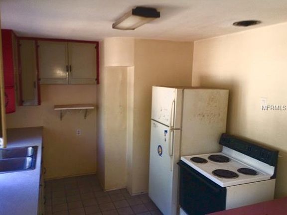 4th image of 3707 Prescott St N