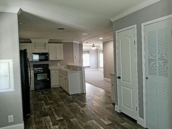 4th image of 6000 Pershing Ave #Mpjhiy