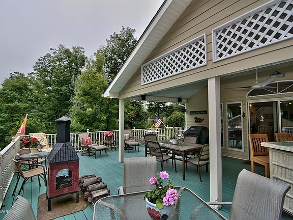 5th image of 140 Eastwood Dr