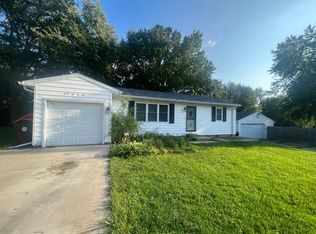 3506 W Sylvan Ln, Peoria, IL 61615