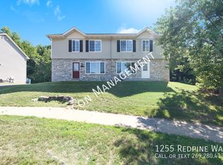 1255 Red Pine Way, Kalamazoo, MI 49006