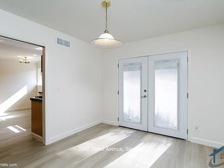 5968 Sorrel Ave — Photo 10