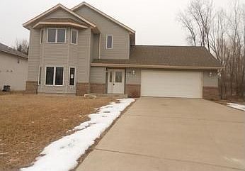 2nd image of 655 104th Ct NE