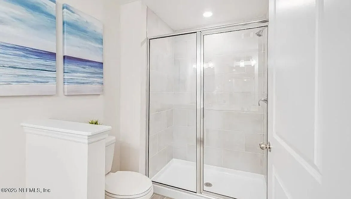 3 bed, 1707 sqft, $2,350 — Photo 4