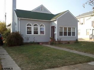 W 205 Plaza Pl, Eggharbort, NJ 08234