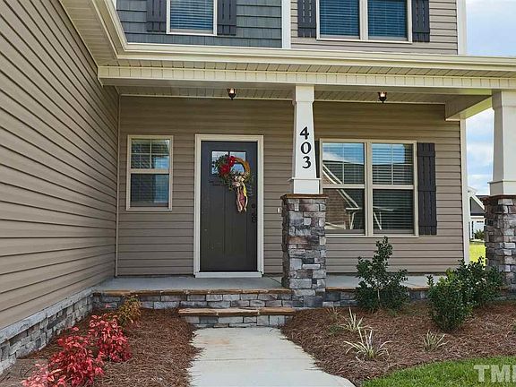 2nd image of 403 Kingston Cir