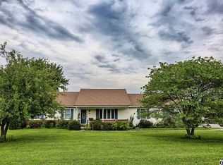 1 Soybean Ln, Duncannon, PA 17020