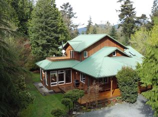 7556 W Shore Dr, Anacortes, WA 98221