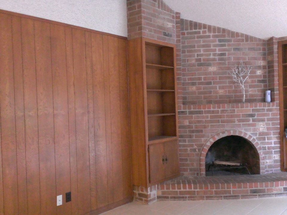 2nd image of 16439 Brookford Dr