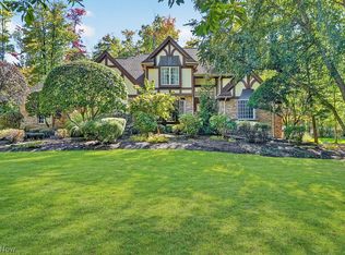 10444 Pinecrest Rd, Painesville, OH 44077