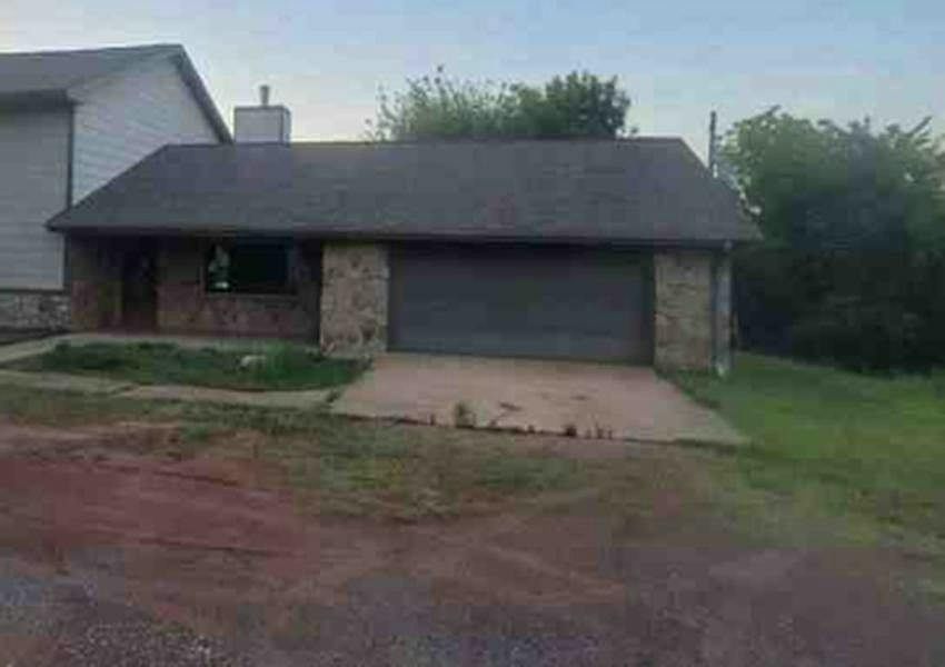 1st image of 3602 E 46th St