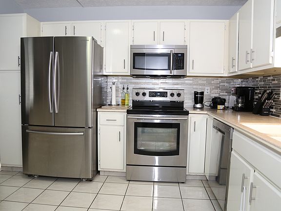 2nd image of 7938 Piney Wood Ct