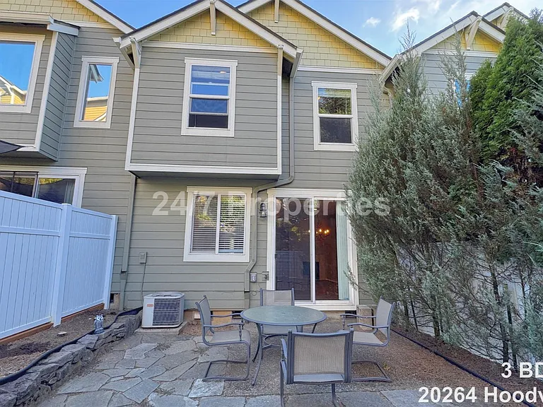 20264 Hoodview Ave — Photo 16