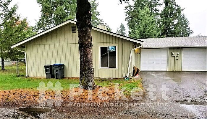 1st image of 2806 SE Calaveras St