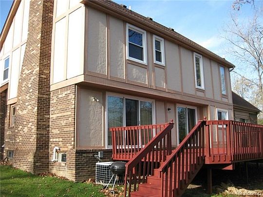 5th image of 5933 Perrytown Dr