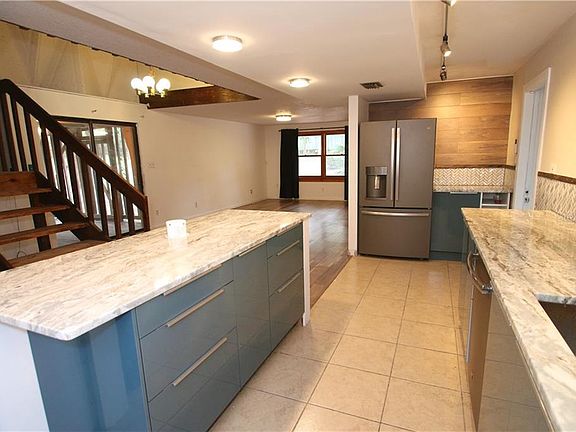 5th image of 3933 White Heron Dr