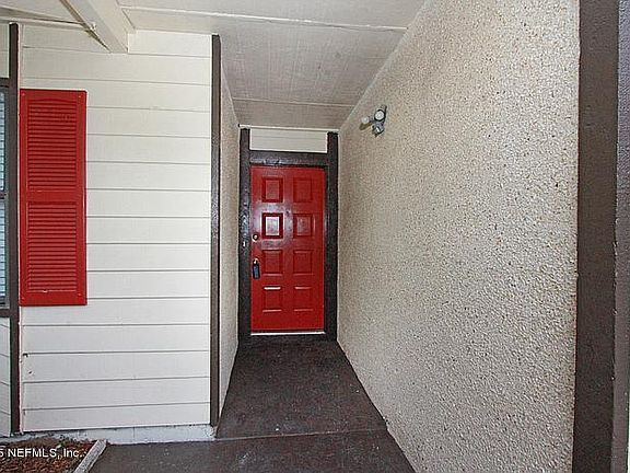 3rd image of 3384 Glenn Mottin Way S
