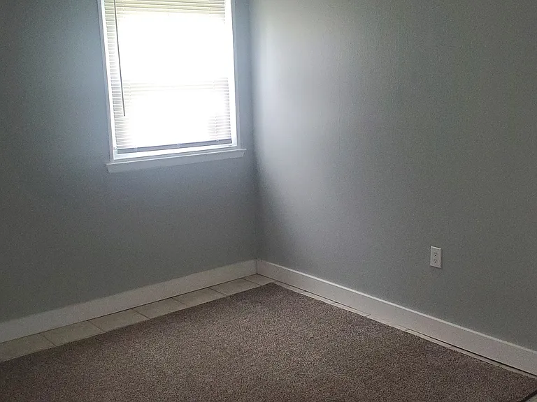 537 Avon St #1 — Photo 3
