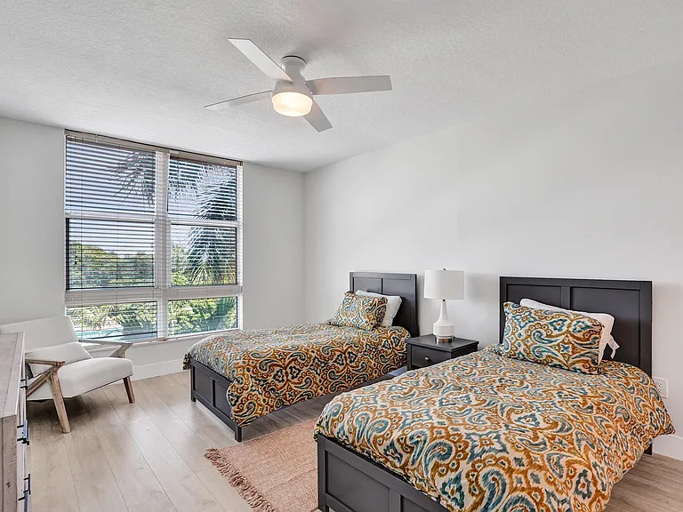 700 E Boynton Beach Blvd #406 — Photo 21